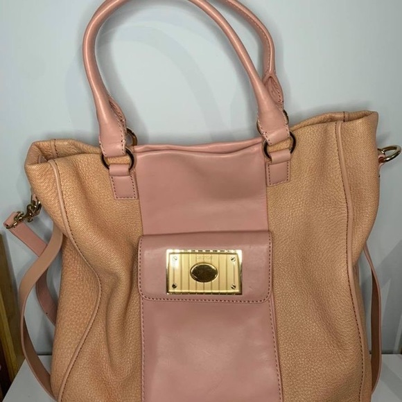 Oroton Handbags - Croton tote leather handbag. Near new